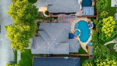 She doesn't just offer space--she offers escape. Welcome to 7910 on Jim Boggs in Texas - for sale on GolfHomes.com, golf home, golf lot