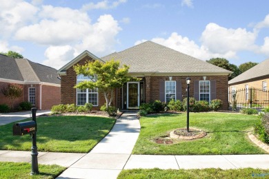 Welcome home to fabulous ONE-LEVEL living in Hampton Cove's on Robert Trent Jones Golf Trail - Hampton Cove in Alabama - for sale on GolfHomes.com, golf home, golf lot