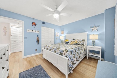 Must see updated 2/2 condo with luxury vinyl planking thru out on Terra Ceia Golf and Country Club in Florida - for sale on GolfHomes.com, golf home, golf lot