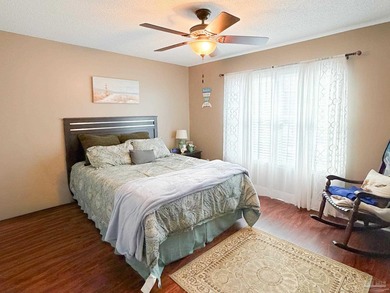 Located in the Marcus Pointe golf course community, this on Marcus Pointe Golf Club in Florida - for sale on GolfHomes.com, golf home, golf lot