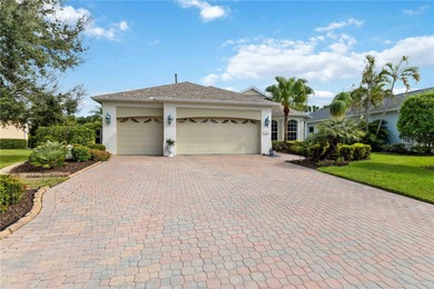 Lee Wetherington built home with designer's touches enhance this on University Park Country Club in Florida - for sale on GolfHomes.com, golf home, golf lot
