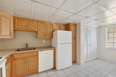 REDUCED!!!!! Beautiful Golf Course Views & Prime Location in on Palm Aire Country Club of Sarasota in Florida - for sale on GolfHomes.com, golf home, golf lot