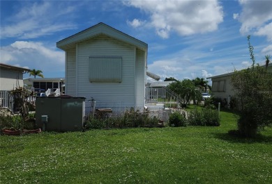 PET FRIENDLY, SINGLE WIDE MOBILE HOME IN ACTIVE 55+ COMMUNITY! on River Run Golf Links in Florida - for sale on GolfHomes.com, golf home, golf lot