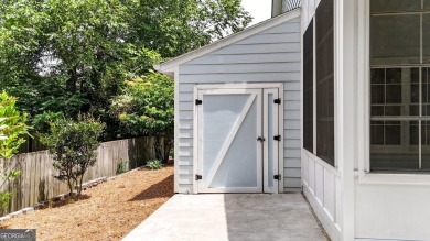 Welcome to this beautifully updated 3-bedroom, 2-bath stepless on Canongate At Eagle Watch Golf Club in Georgia - for sale on GolfHomes.com, golf home, golf lot