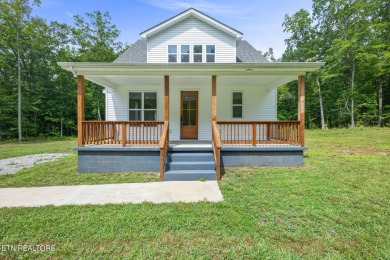 Welcome to your dream home! This stunning Modern Farmhouse on Mountain Ridge Golf Club in Tennessee - for sale on GolfHomes.com, golf home, golf lot