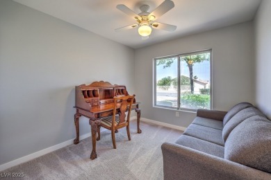 Fantastic Single Story Home in Sun City Summerlin! 2 bedrooms on Highland Falls Golf Club in Nevada - for sale on GolfHomes.com, golf home, golf lot