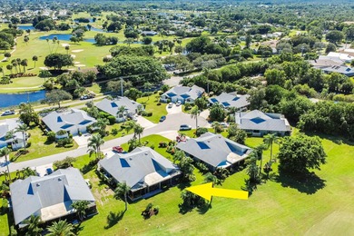 Effortless low maintenance Florida living @Heritage Ridge, Hobe on Heritage Ridge Golf Club in Florida - for sale on GolfHomes.com, golf home, golf lot