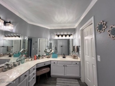 Charming End Unit Casita in Lovely Westbrook Village! Stunning on Westbrook Village Golf Club in Arizona - for sale on GolfHomes.com, golf home, golf lot