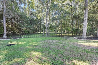 Location, Location, Location! Approx. 5 min drive to Hilton Head on Crescent Pointe Golf Club in South Carolina - for sale on GolfHomes.com, golf home, golf lot