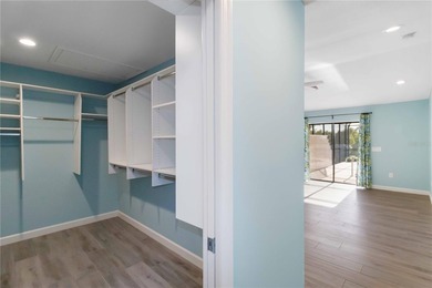 Under contract-accepting backup offers. A boater's delight in on Longboat Key Golf Club Resort in Florida - for sale on GolfHomes.com, golf home, golf lot