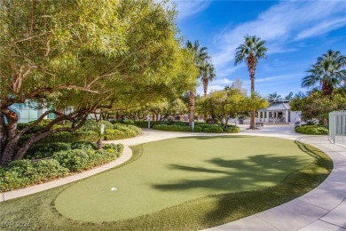 Stunning 2 bed/2 bath plus den unit atop the 39th floor of on Las Vegas Country Club in Nevada - for sale on GolfHomes.com, golf home, golf lot