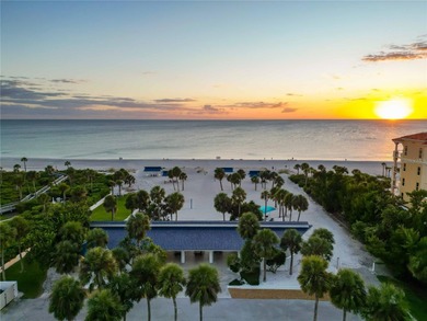Under contract-accepting backup offers. A boater's delight in on Longboat Key Golf Club Resort in Florida - for sale on GolfHomes.com, golf home, golf lot