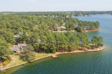 LAKEFRONT Opportunity with INCREDIBLE POTENTIAL!!!
This home on Beacon Ridge Golf and Country Club in North Carolina - for sale on GolfHomes.com, golf home, golf lot