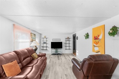 MOTIVATE SELLER, FULLLY FURNISHED MAKE AN OFFER!!  Welcome to on Brookridge Country Club in Florida - for sale on GolfHomes.com, golf home, golf lot