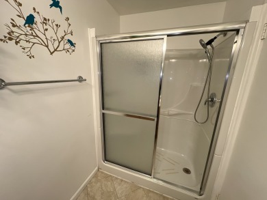 Top-Floor Beauty in Willow Creek!  Welcome to 900 E Wilmette Rd on Twin Lakes Golf Course in Illinois - for sale on GolfHomes.com, golf home, golf lot