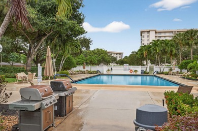 Move-in ready 2BR/2BA Palm Aire condo with expansive views. The on Palm-Aire Country Club and Resort - The Oaks in Florida - for sale on GolfHomes.com, golf home, golf lot