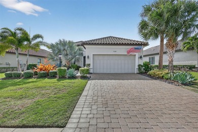 Welcome to this stunning detached golf and pool home in the on Esplanade Golf and Country at Lakewood Ranch in Florida - for sale on GolfHomes.com, golf home, golf lot