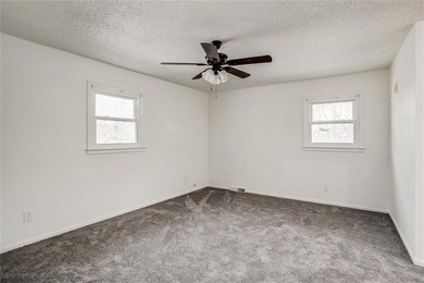 Beautifully updated and spacious home backing near the National on National Golf Club of Kansas City in Missouri - for sale on GolfHomes.com, golf home, golf lot