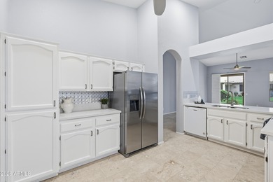 Motivated sellers! Beautiful villa on a premium corner greenbelt on Oakwood Golf Club  in Arizona - for sale on GolfHomes.com, golf home, golf lot