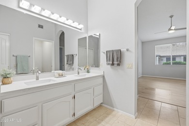 Motivated sellers! Beautiful villa on a premium corner greenbelt on Oakwood Golf Club  in Arizona - for sale on GolfHomes.com, golf home, golf lot