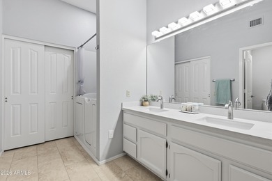 Motivated sellers! Beautiful villa on a premium corner greenbelt on Oakwood Golf Club  in Arizona - for sale on GolfHomes.com, golf home, golf lot