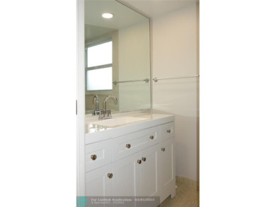 HUGE PRICE REDUCTION! This 5th-floor condo offers 1,500 square on Palm-Aire Country Club and Resort - The Oaks in Florida - for sale on GolfHomes.com, golf home, golf lot