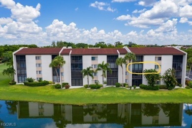 SUPER VALUE in this 3rd floor, 2-bedroom Trawler Village condo on The Landings Yacht, Golf and Tennis Club in Florida - for sale on GolfHomes.com, golf home, golf lot