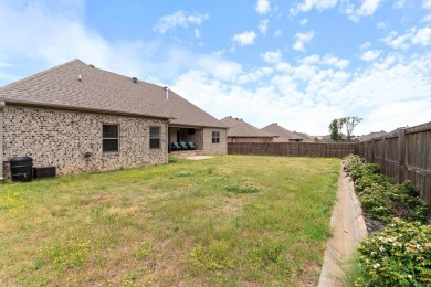 New listing, priced to sell! This beautiful home in Salem Woods on Nutters Chapel Golf and Country Club in Arkansas - for sale on GolfHomes.com, golf home, golf lot