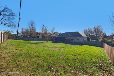 Welcome to 429 Ridgecrest Rd a charming 4-bed, 3-bath home in on Elizabethtown Municipal Par-3 in Kentucky - for sale on GolfHomes.com, golf home, golf lot