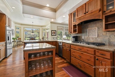 Welcome to your dream home on the green! This beautifully custom on BanBury Golf Club in Idaho - for sale on GolfHomes.com, golf home, golf lot