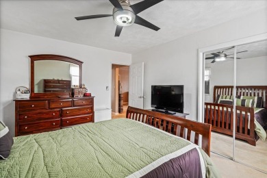 Welcome to this spacious and well-maintained upper two-bedroom on Clearview Park Golf Course in New York - for sale on GolfHomes.com, golf home, golf lot
