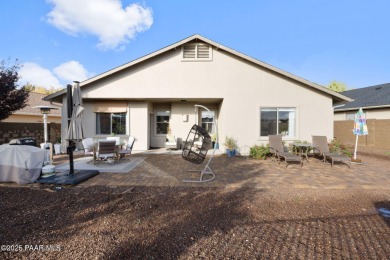 This beautifully updated 3-bedroom, 2-bathroom residence on Quail Wood Greens Golf Course in Arizona - for sale on GolfHomes.com, golf home, golf lot