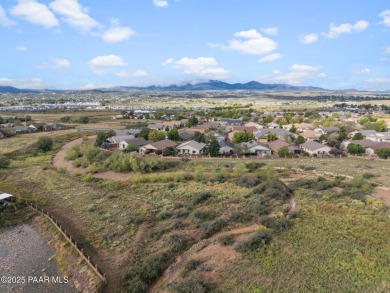 This beautifully updated 3-bedroom, 2-bathroom residence on Quail Wood Greens Golf Course in Arizona - for sale on GolfHomes.com, golf home, golf lot