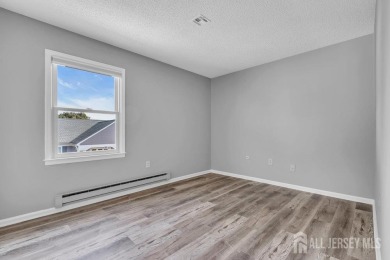 Second Floor 2 bedroom one bath unit with Gorgeous Kitchen and on Rossmoor Golf Club in New Jersey - for sale on GolfHomes.com, golf home, golf lot