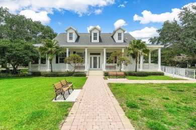 This beautifully renovated townhome, located in the Island of on Abacoa Golf Club in Florida - for sale on GolfHomes.com, golf home, golf lot