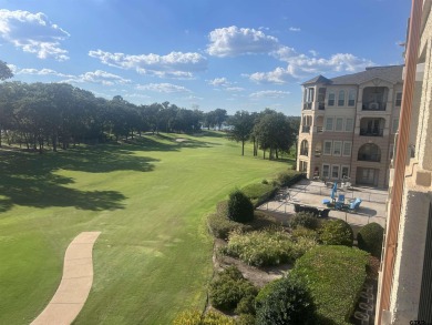 Perfectly updated condo in the Cascades Lake Towers!  With an on Cascades Golf Club in Texas - for sale on GolfHomes.com, golf home, golf lot