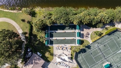 Spring Run is a gated (bundled) golf community located in the on Spring Run Golf Club in Florida - for sale on GolfHomes.com, golf home, golf lot