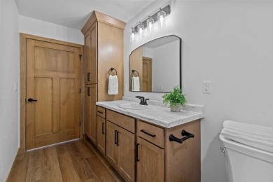 Spectacular New Construction Ledgeview. Luxury at it's finest! on Ledgeview Golf Course in Wisconsin - for sale on GolfHomes.com, golf home, golf lot