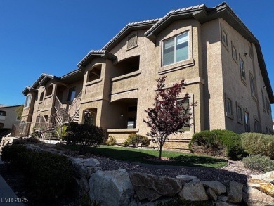 Sunset Cliffs 1st floor 3 bedroom condo located in Booming SW on Rhodes Ranch Golf Club in Nevada - for sale on GolfHomes.com, golf home, golf lot