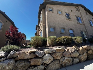 Sunset Cliffs 1st floor 3 bedroom condo located in Booming SW on Rhodes Ranch Golf Club in Nevada - for sale on GolfHomes.com, golf home, golf lot
