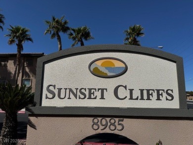 Sunset Cliffs 1st floor 3 bedroom condo located in Booming SW on Rhodes Ranch Golf Club in Nevada - for sale on GolfHomes.com, golf home, golf lot