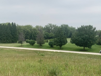 Last lot in the Black Hawk golf course-  Burr Hill Subdivision on Royal Hawk Country Club in Illinois - for sale on GolfHomes.com, golf home, golf lot
