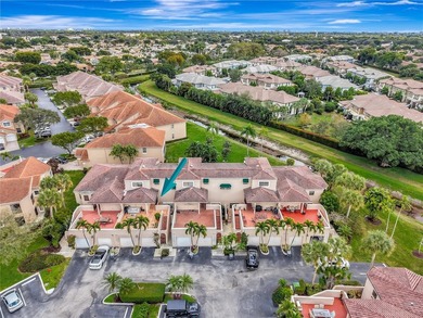 Fully renovated 3BD/2BA two-story condo featuring designer-style on Boca Pointe Country Club in Florida - for sale on GolfHomes.com, golf home, golf lot