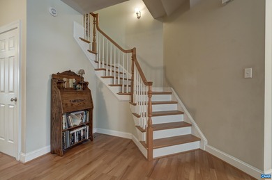 Great price in Old Trail!  3 bedroom town home with detached on Old Trail Golf Club in Virginia - for sale on GolfHomes.com, golf home, golf lot