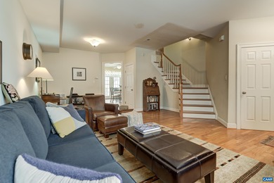 Great price in Old Trail!  3 bedroom town home with detached on Old Trail Golf Club in Virginia - for sale on GolfHomes.com, golf home, golf lot