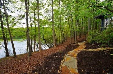 OVER 550 FEET OF SHORELINE! This is a fabulous opportunity to on Big Canoe Golf Club - Cherokee in Georgia - for sale on GolfHomes.com, golf home, golf lot