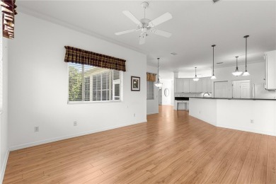 *** WONDERFUL HOME ***  3 Bed / 2 Bath with Golf Cart Garage ! on Ocala Palms Golf and Country Club in Florida - for sale on GolfHomes.com, golf home, golf lot