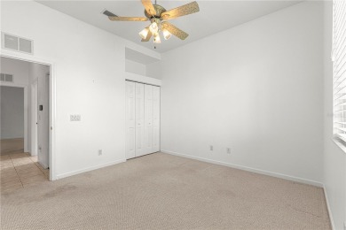 *** WONDERFUL HOME ***  3 Bed / 2 Bath with Golf Cart Garage ! on Ocala Palms Golf and Country Club in Florida - for sale on GolfHomes.com, golf home, golf lot