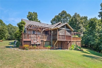 Beautiful and well loved home, nestled in Bella Vista Highlands on Branchwood Golf Course in Arkansas - for sale on GolfHomes.com, golf home, golf lot