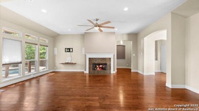 Beautiful One-Story Home with a Pool on the Silverhorn Golf Club on Silverhorn Golf Club in Texas - for sale on GolfHomes.com, golf home, golf lot